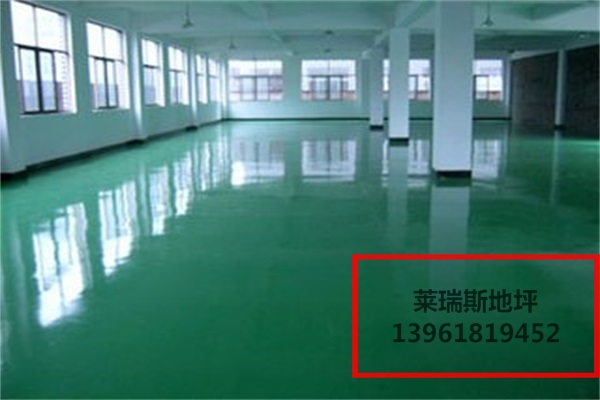 影響環(huán)氧地坪漆與混凝土粘結(jié)性能的幾個(gè)因素